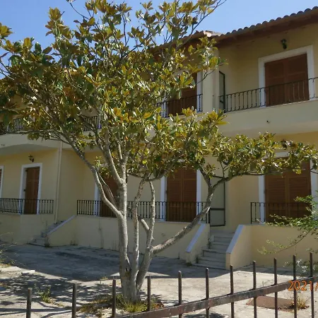Apartment Marily A Ýpsos